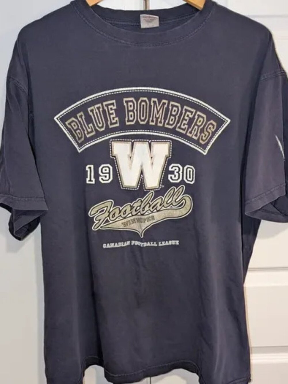 Vintage Winnipeg Blue Bombers CFL Football Graphic T‐Shirt - XL